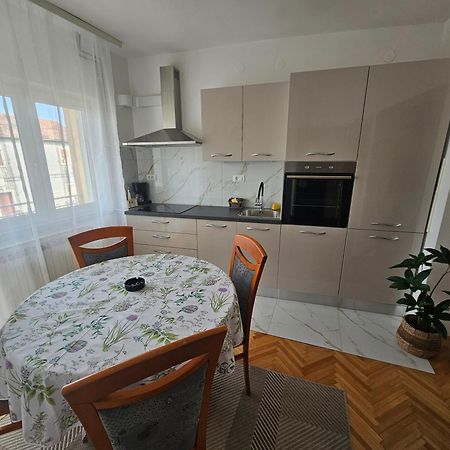Apartments Tara, Sibenik - Mandalina Kültér fotó