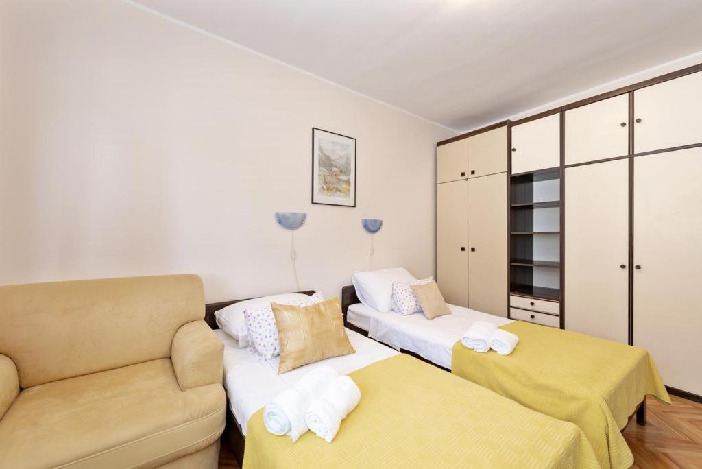 Apartments Tara, Sibenik - Mandalina Kültér fotó